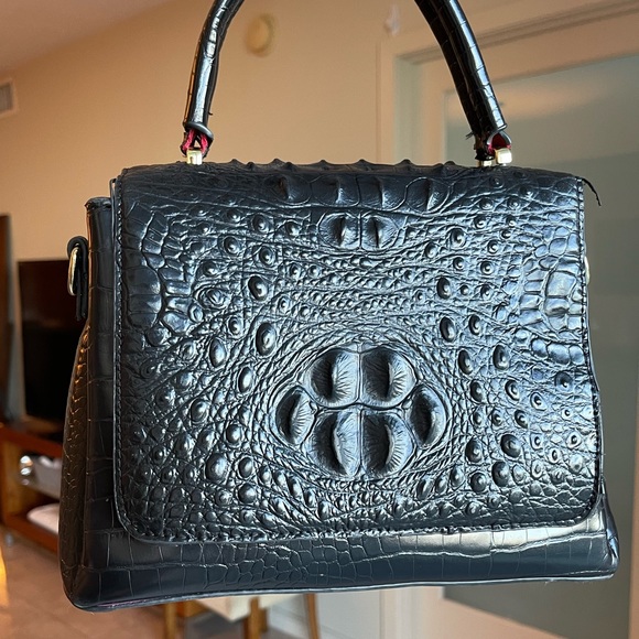 Leather Embossed Croc Handbag - Picture 2 of 6